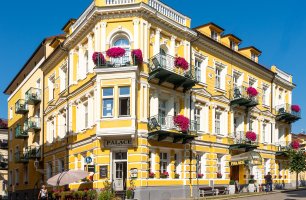 Kurhäuser Palace I / II und Bellaria