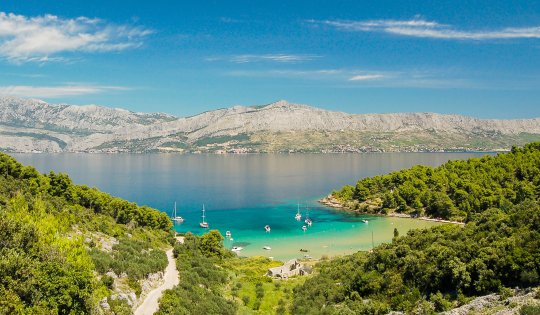 Kroatien, Insel Brač mit der Bucht Lovrečina